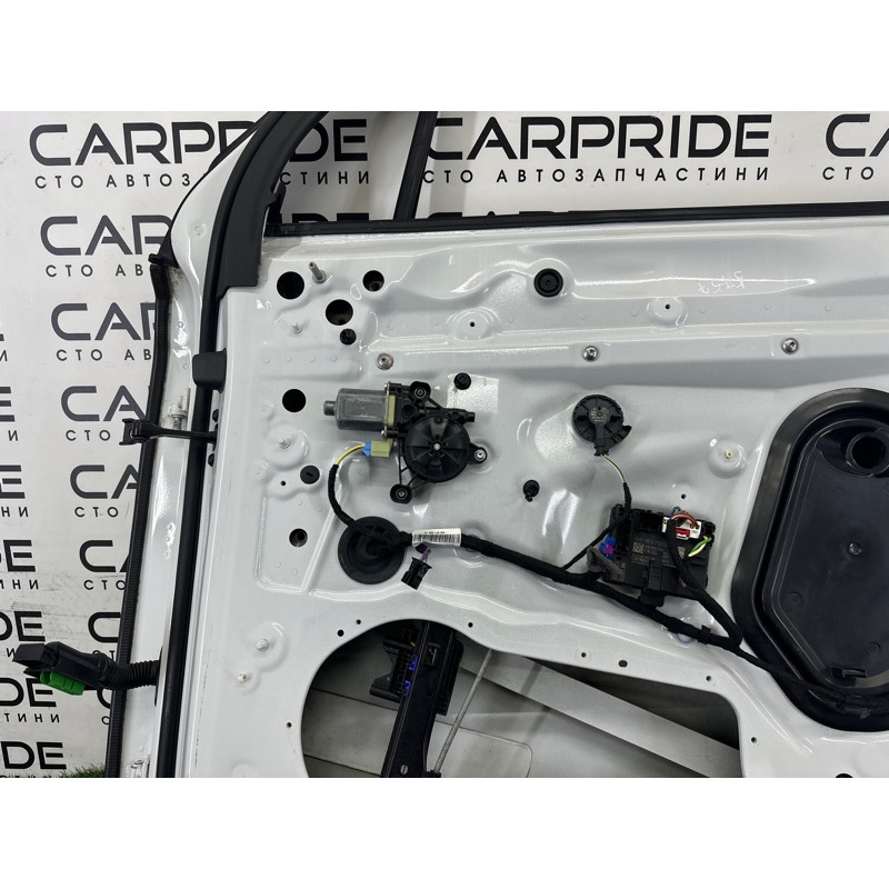 Дверь (наружные элементы кузова) AUDI Q7 4M 2017 3.0 CREC 4M0831052F