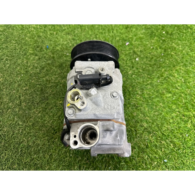 Компрессор кондиционера (отопление и кондиционирование) Volkswagen Touareg NF 2015 3.6 CGRA 7P0820803M