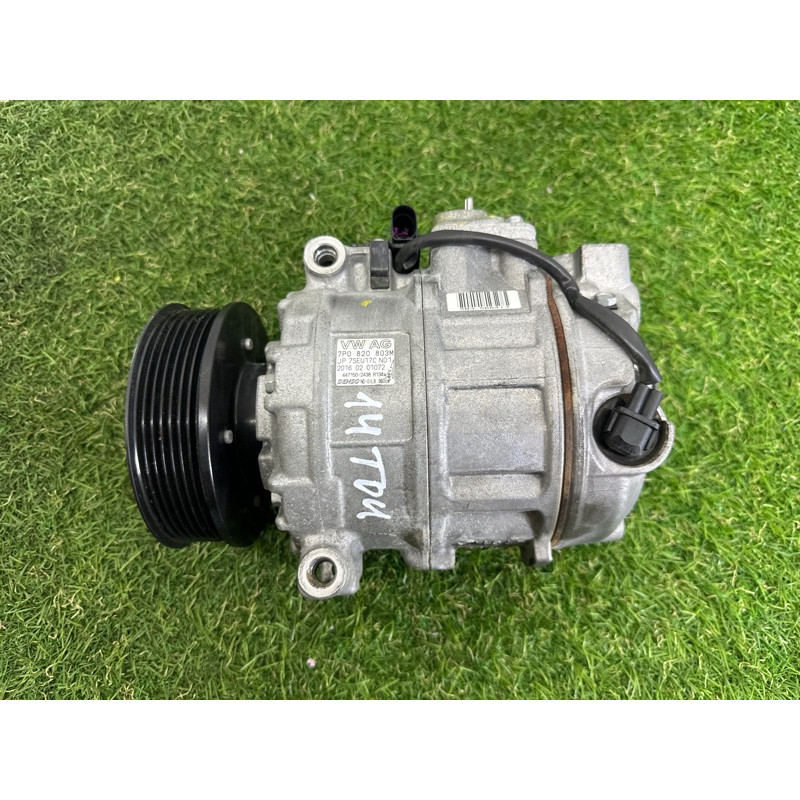 Компрессор кондиционера (отопление и кондиционирование) Volkswagen Touareg NF 2015 3.6 CGRA 7P0820803M