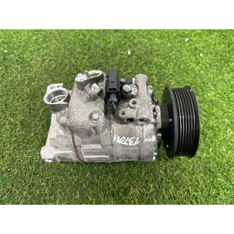 Компрессор кондиционера (отопление и кондиционирование) Volkswagen Touareg NF 2015 3.6 CGRA 7P0820803M