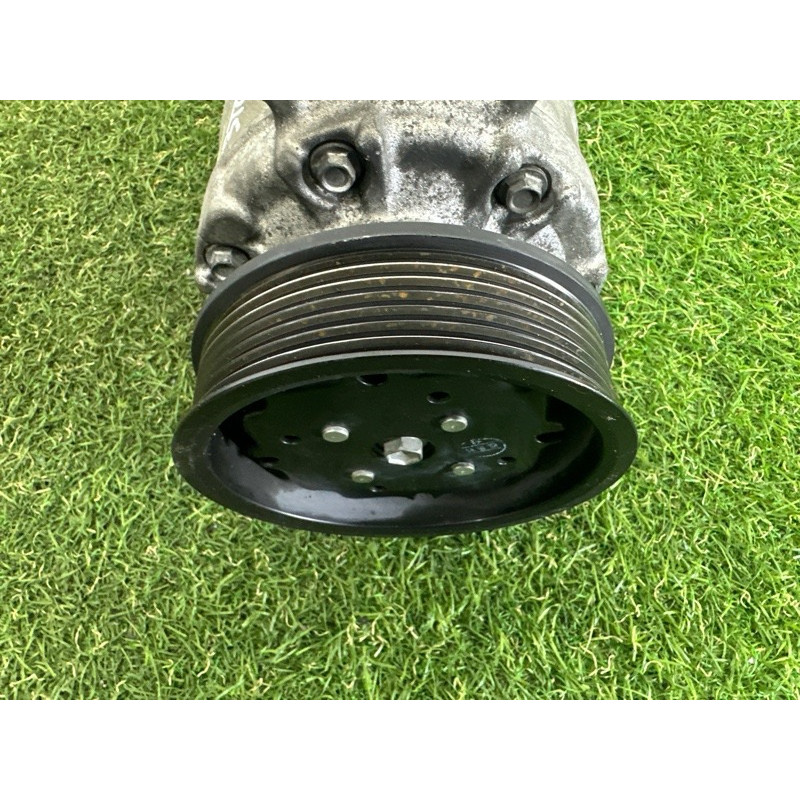 Компрессор кондиционера (отопление и кондиционирование) Volkswagen Touareg NF 2015 3.6 CGRA 7P0820803M