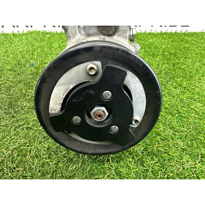 Компрессор кондиционера (отопление и кондиционирование) AUDI A3 8V 2015 1.8 CNSB 5Q0820803