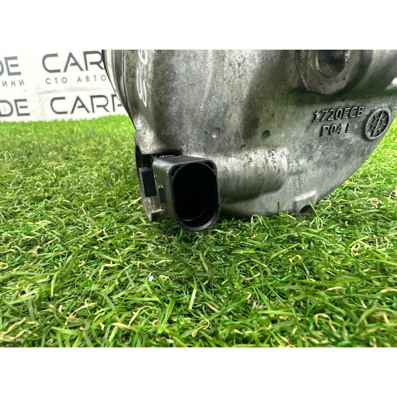 Компрессор кондиционера (отопление и кондиционирование) AUDI A3 8V 2015 1.8 CNSB 5Q0820803