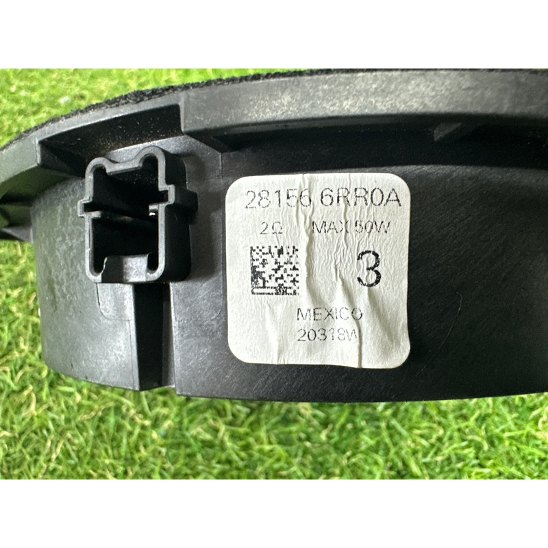 Динамик (электрика) Nissan Rogue T33 2021 2.5 PR25DD 281566RR0A