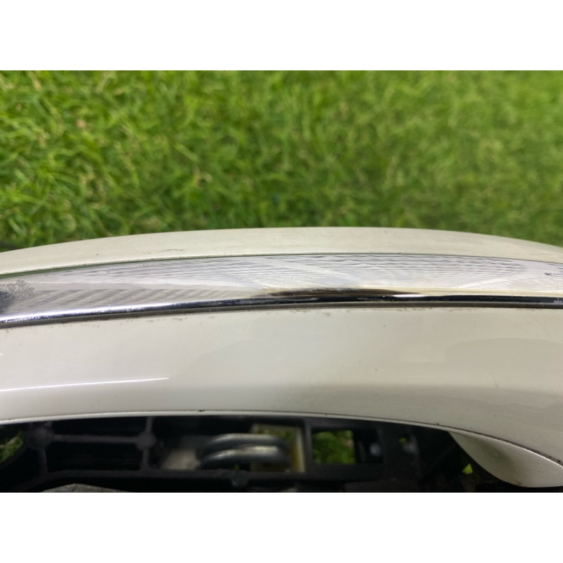 Кронштейн ручки двери (кузов и элементы) BMW 7-series F01 2011 3.0 N54 51217227121