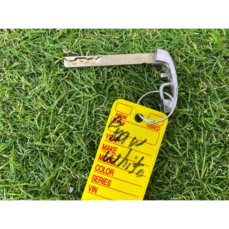 Кронштейн ручки двери (кузов и элементы) BMW 7-series F01 2011 3.0 N54 51217227121