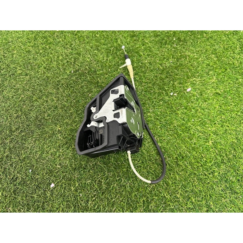 Замок двери (кузов и элементы) BMW 7-series F01 2011 3.0 N54 51217229458