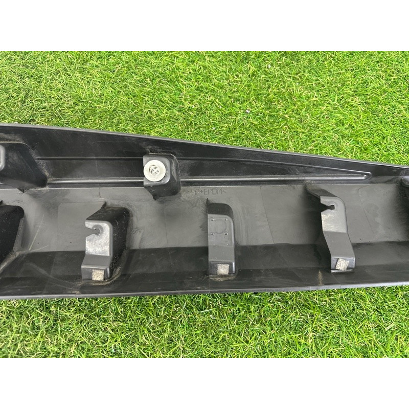 Накладка двери внешняя (кузов и элементы) Nissan Rogue T33 2021 2.5 PR25DD 808716RR0A