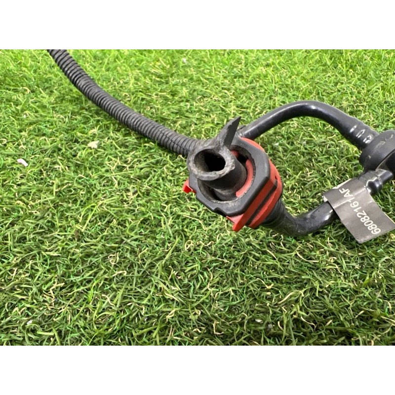 Вакуумный клапан (двигатель и элементы) Dodge Dart PF 2014 2.4 68053596aa