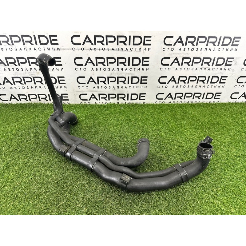 Патрубок (система охлаждения) Volkswagen Touareg NF 2015 3.6 CGRA 7P6122101M