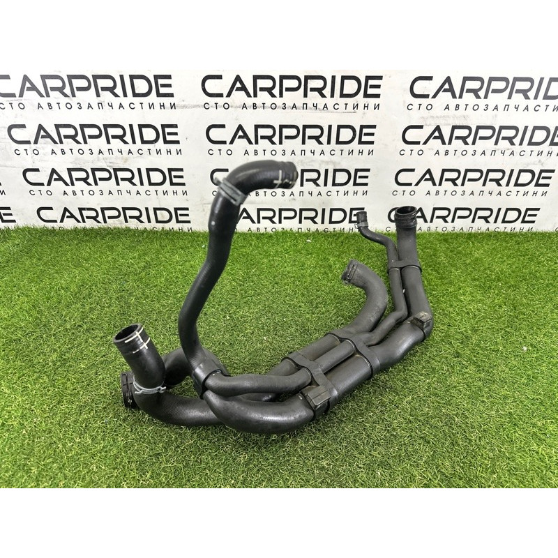 Патрубок (система охлаждения) Volkswagen Touareg NF 2015 3.6 CGRA 7P6122101M