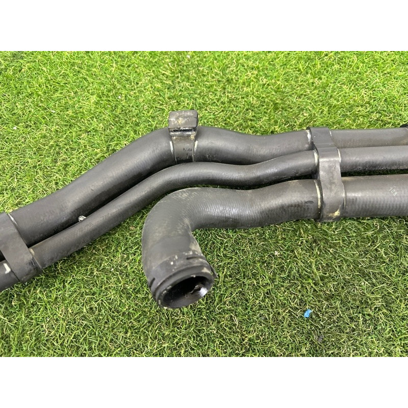 Патрубок (система охлаждения) Volkswagen Touareg NF 2015 3.6 CGRA 7P6122101M