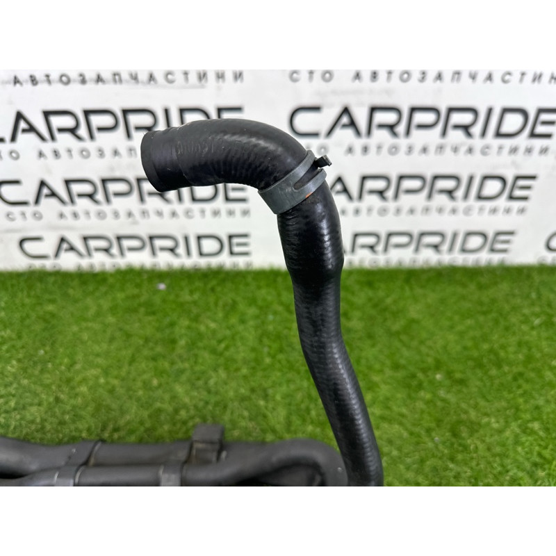 Патрубок (система охлаждения) Volkswagen Touareg NF 2015 3.6 CGRA 7P6122101M