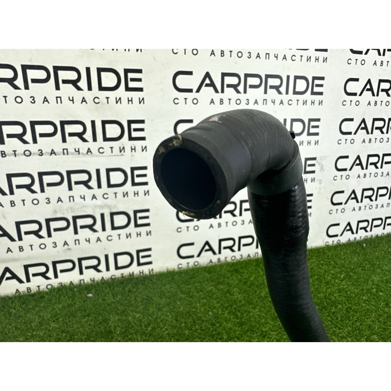 Патрубок (система охлаждения) Volkswagen Touareg NF 2015 3.6 CGRA 7P6122101M