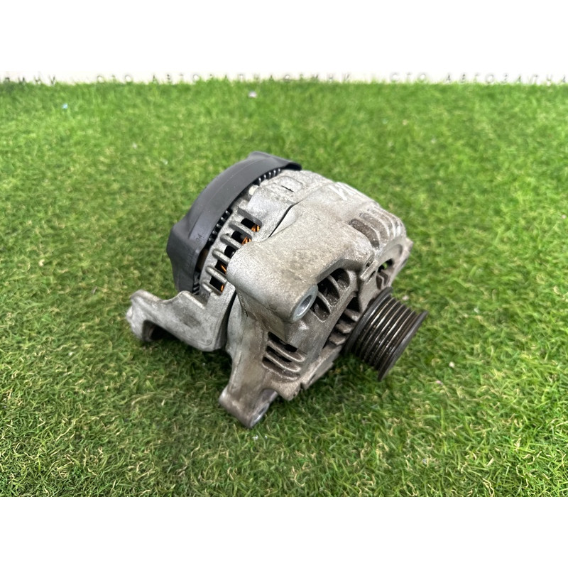 Генератор (электрика) BMW X1 F48 2016 2.0 B46B20 12317640875