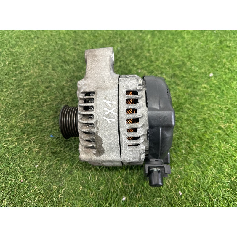 Генератор (электрика) BMW X1 F48 2016 2.0 B46B20 12317640875