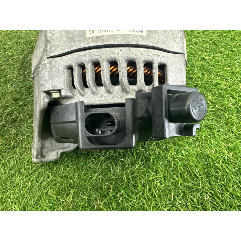 Генератор (электрика) BMW X1 F48 2016 2.0 B46B20 12317640875