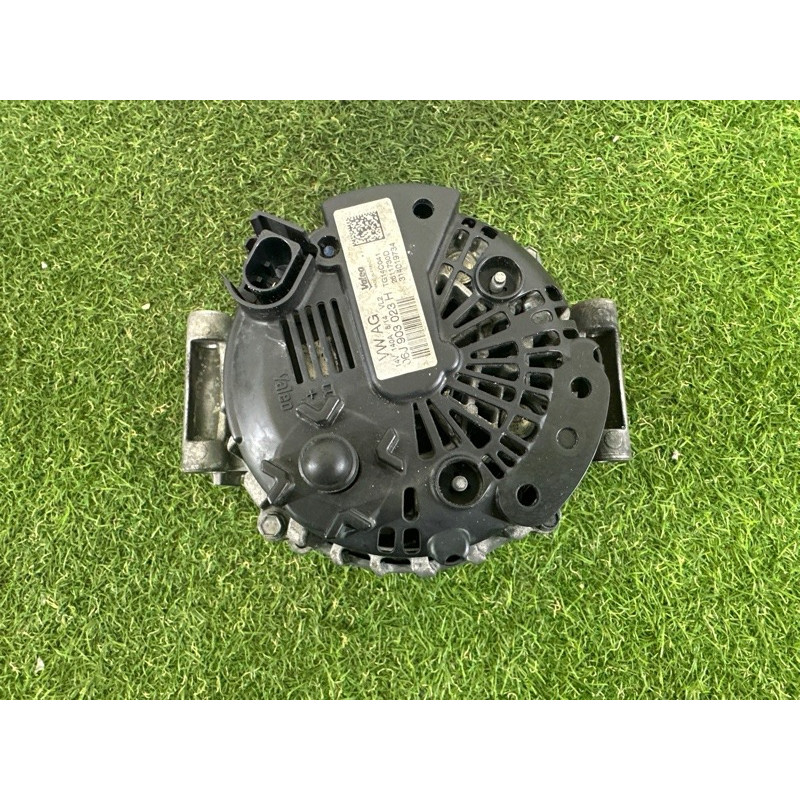 Генератор (электрика) AUDI A3 8V 2015 1.8 CNSB 06J903023H