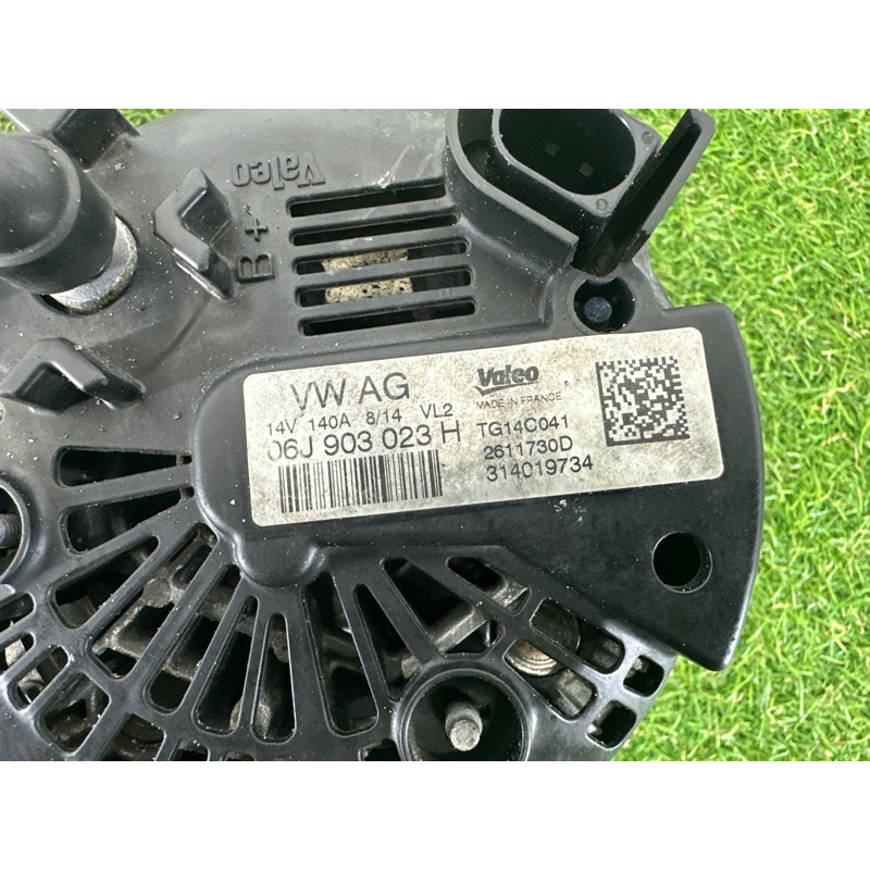 Генератор (электрика) AUDI A3 8V 2015 1.8 CNSB 06J903023H