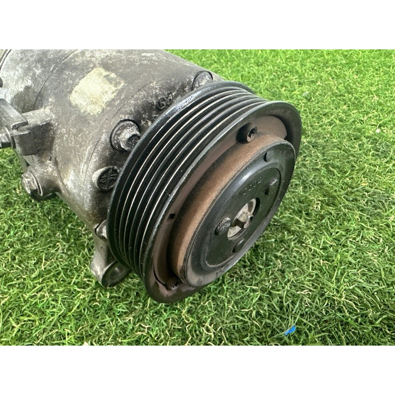 Компрессор кондиционера (отопление и кондиционирование) BMW X1 F48 2016 2.0 B46B20 64525A5C713