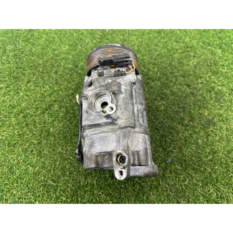 Компрессор кондиционера (отопление и кондиционирование) BMW 7-series F01 2011 3.0 N54 64529205096