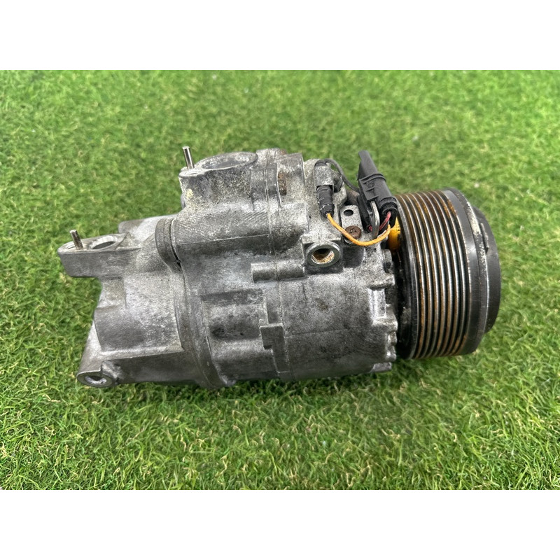 Компрессор кондиционера (отопление и кондиционирование) BMW 7-series F01 2011 3.0 N54 64529205096