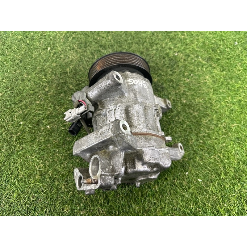 Компрессор кондиционера (отопление и кондиционирование) Nissan Rogue T32 2016 2.5 QR25DE 926004BB2A