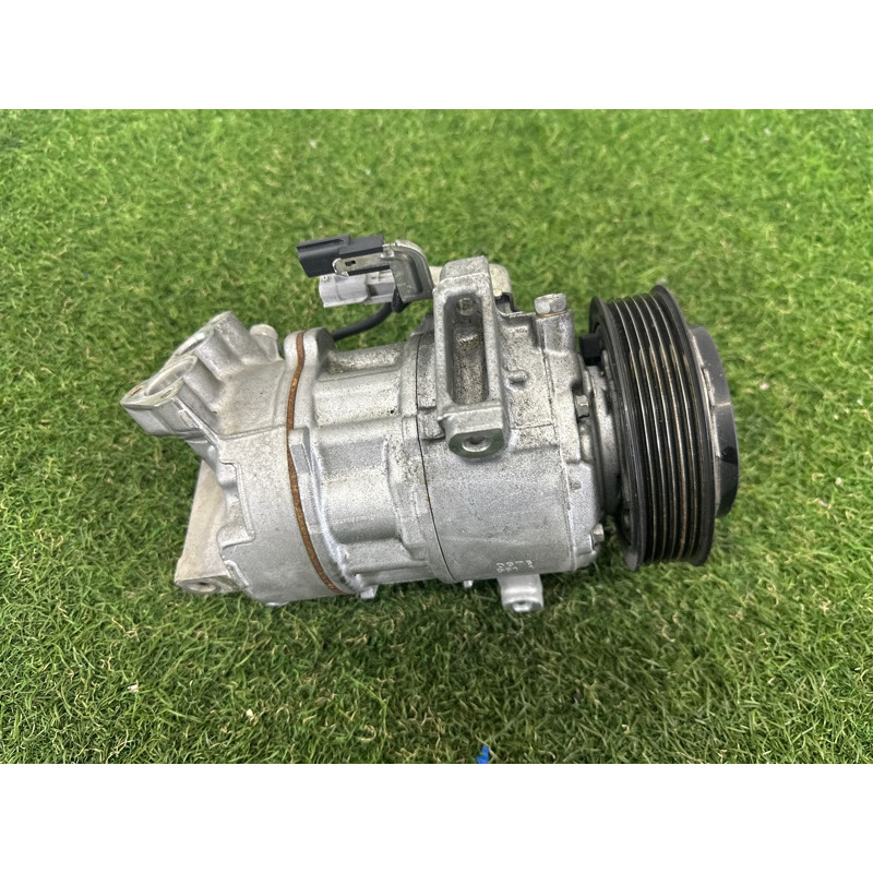 Компрессор кондиционера (отопление и кондиционирование) Nissan Rogue T33 2021 2.5 PR25DD 926006RA0B
