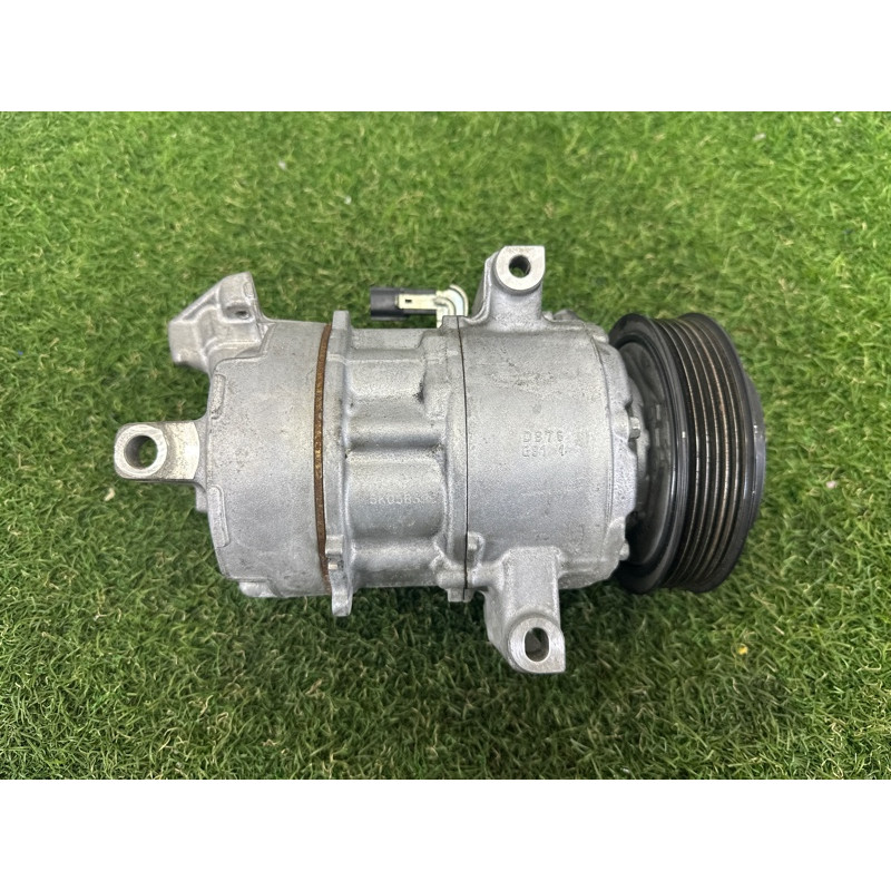 Компрессор кондиционера (отопление и кондиционирование) Nissan Rogue T33 2021 2.5 PR25DD 926006RA0B