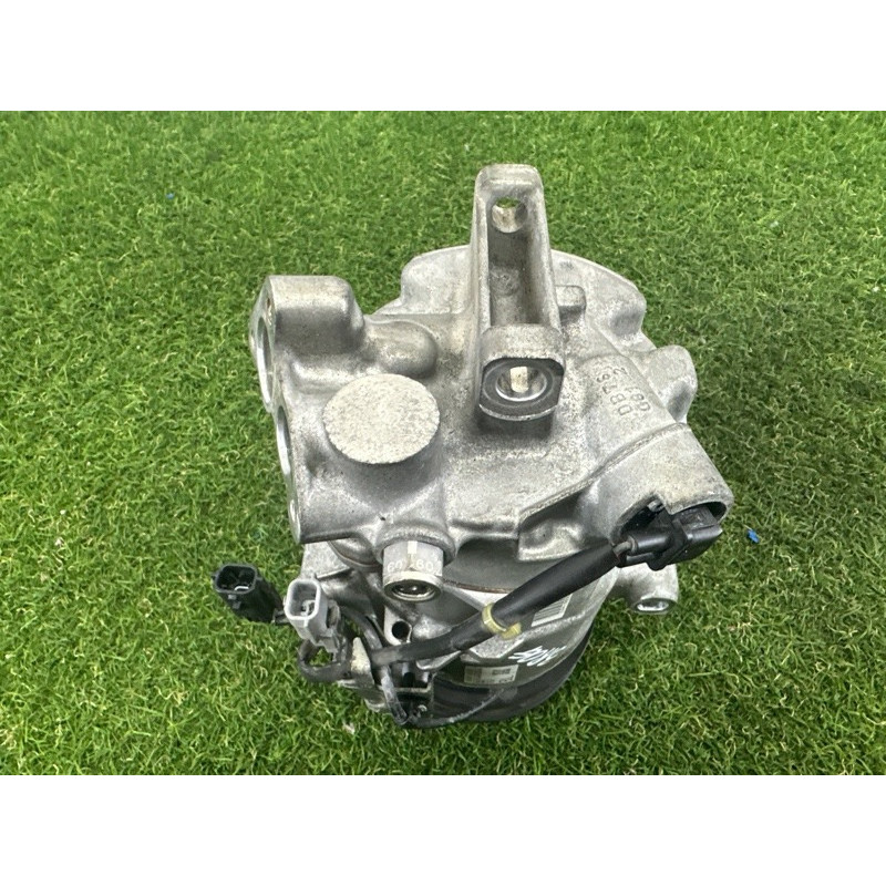 Компрессор кондиционера (отопление и кондиционирование) Nissan Rogue T33 2021 2.5 PR25DD 926006RA0B
