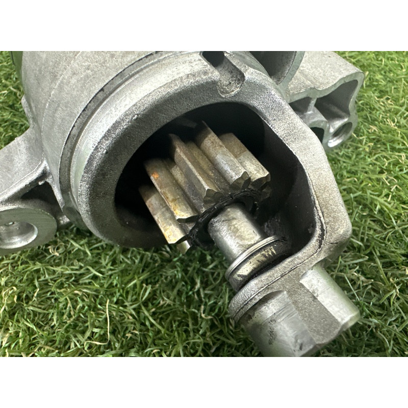 Стартер (электрика) AUDI A4 B8 2012 2.0 CAEB 06H911021A