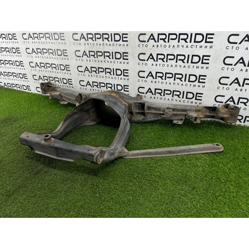 Балка подвески (подвеска) BMW 5-series E34 33311090566