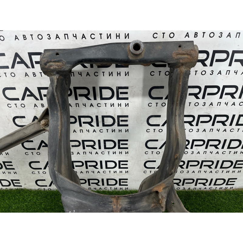 Балка подвески (подвеска) BMW 5-series E34 33311090566