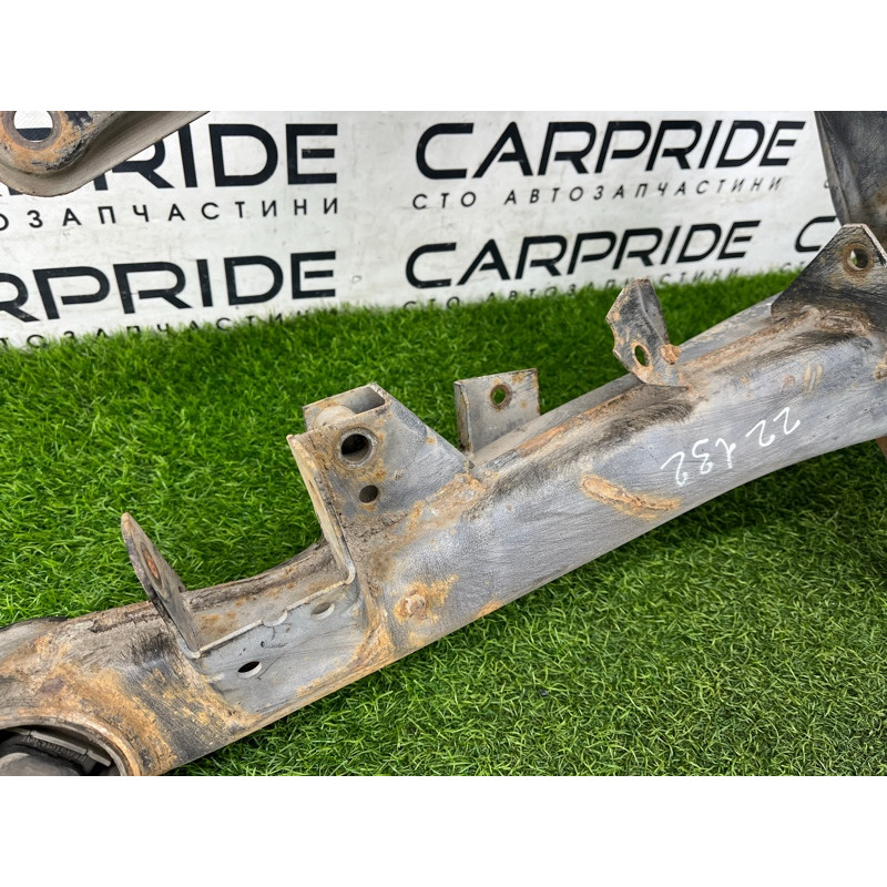 Балка подвески (подвеска) BMW 5-series E34 33311090566