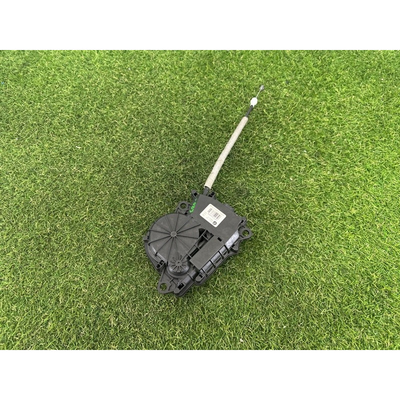 Привод замка багажника (электрика) BMW X1 F48 2016 2.0 B46B20 51247374006