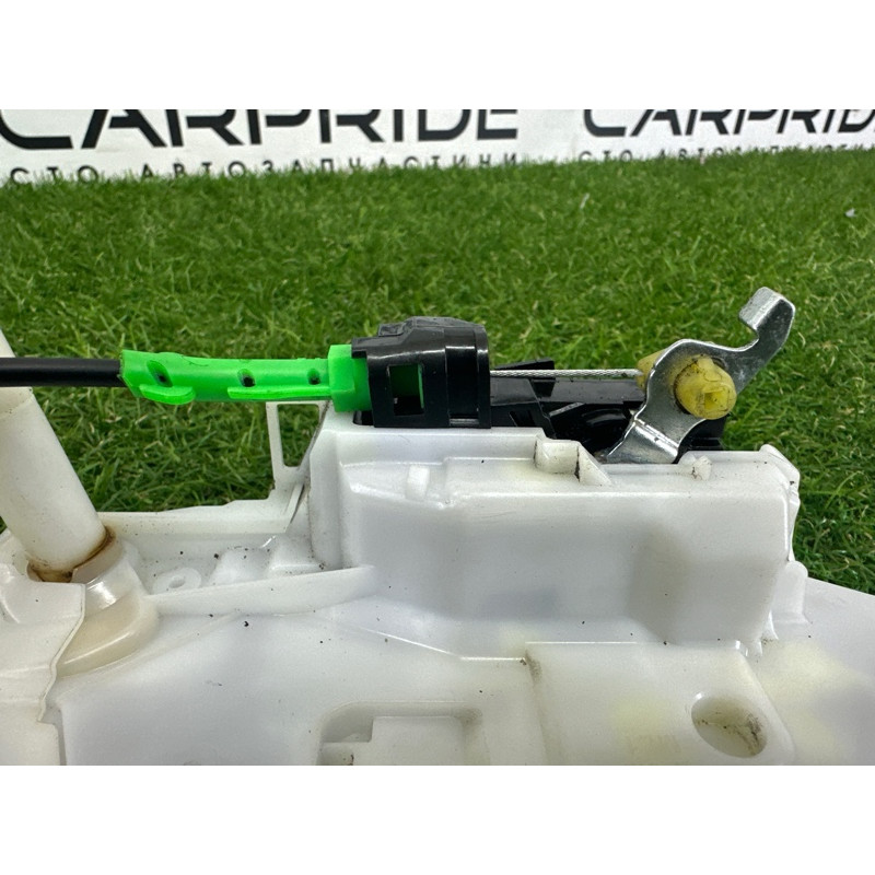 Замок двери (кузов и элементы) Nissan Rogue T33 2021 2.5 PR25DD 805016RR0A