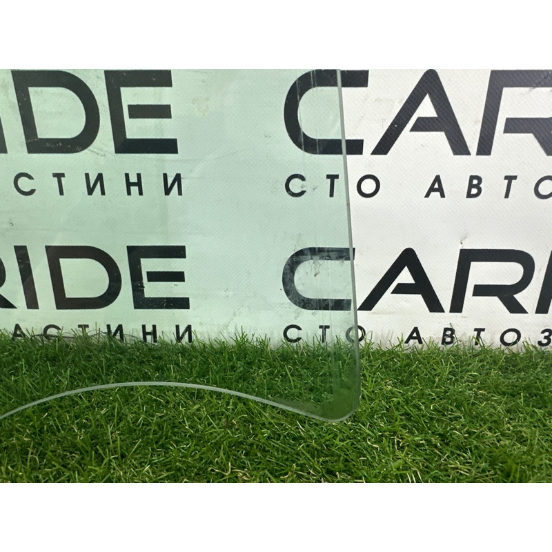 Стекло (кузов и элементы) Nissan Rogue T32 2016 2.5 QR25DE 823004BA0A