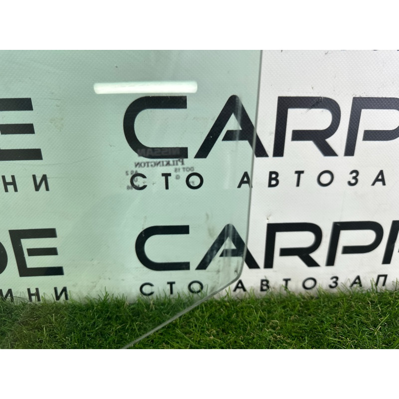 Стекло (кузов и элементы) Nissan Rogue T32 2016 2.5 QR25DE 823004BA0A