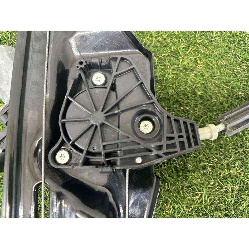 Механизм стеклоподъемника с мотором (кузов и элементы) BMW X3 F25 2013 3.0 N55B30 51337267101