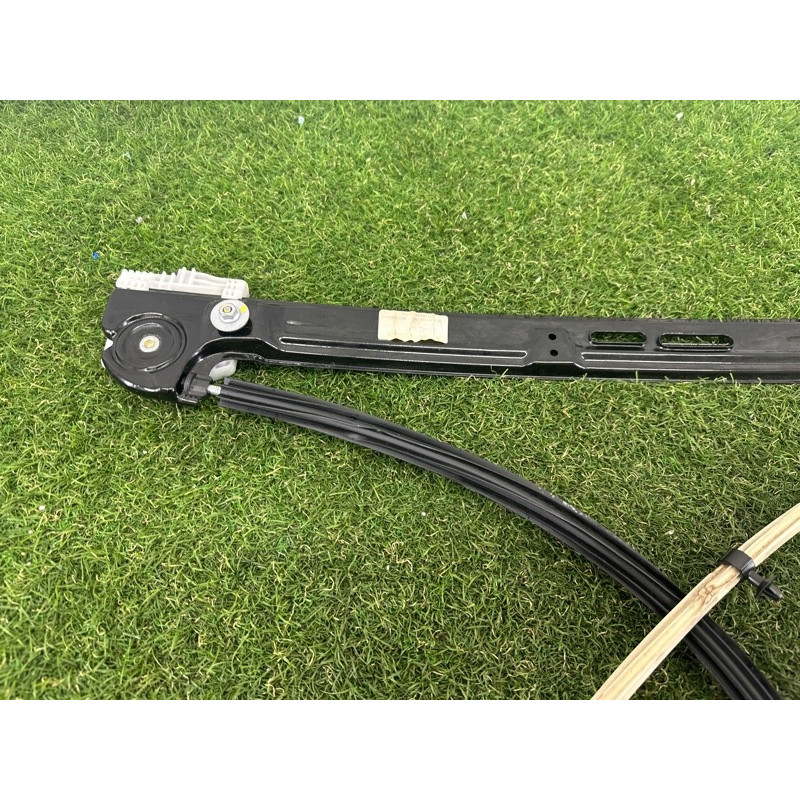 Механизм стеклоподъемника с мотором (кузов и элементы) BMW X3 F25 2013 3.0 N55B30 51337267102