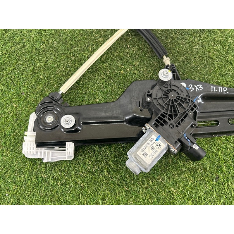 Механизм стеклоподъемника с мотором (кузов и элементы) BMW X3 F25 2013 3.0 N55B30 51337267102