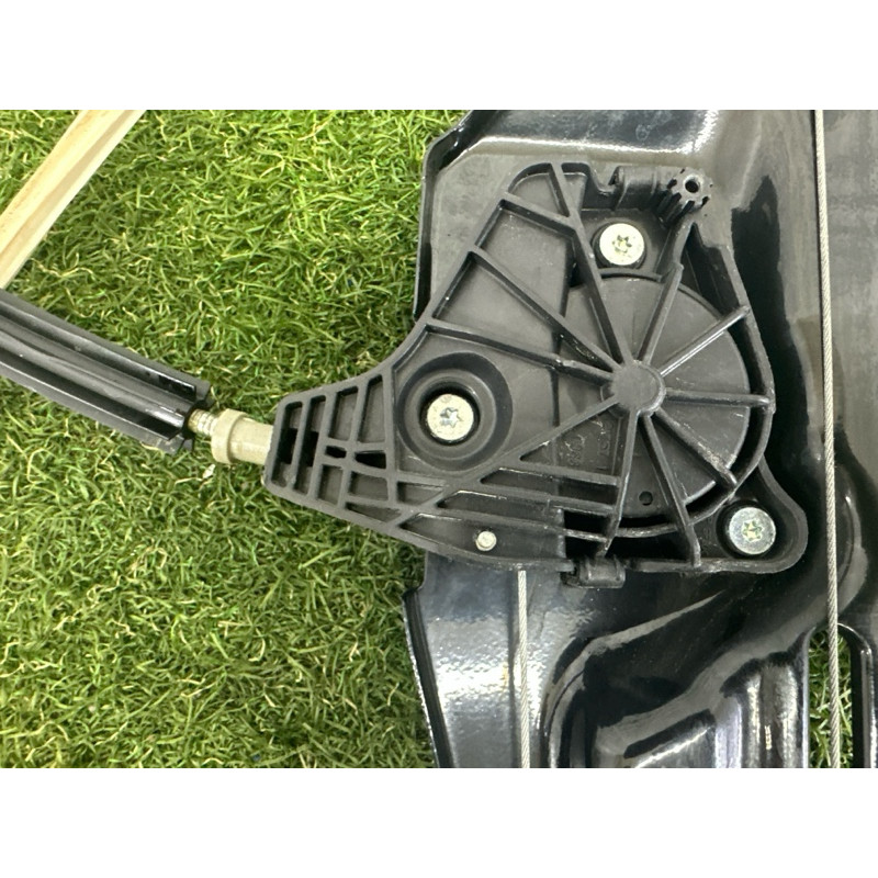 Механизм стеклоподъемника с мотором (кузов и элементы) BMW X3 F25 2013 3.0 N55B30 51337267102