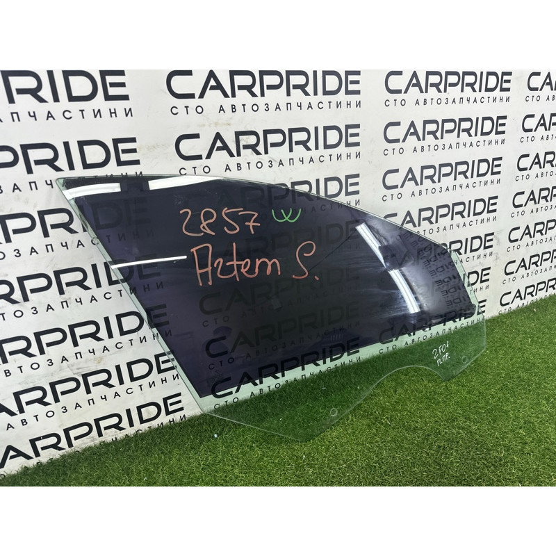 Стекло (кузов и элементы) BMW 7-series F01 2011 3.0 N54 51337182084