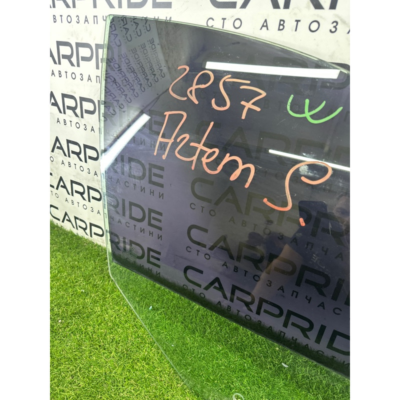 Стекло (кузов и элементы) BMW 7-series F01 2011 3.0 N54 51337182084