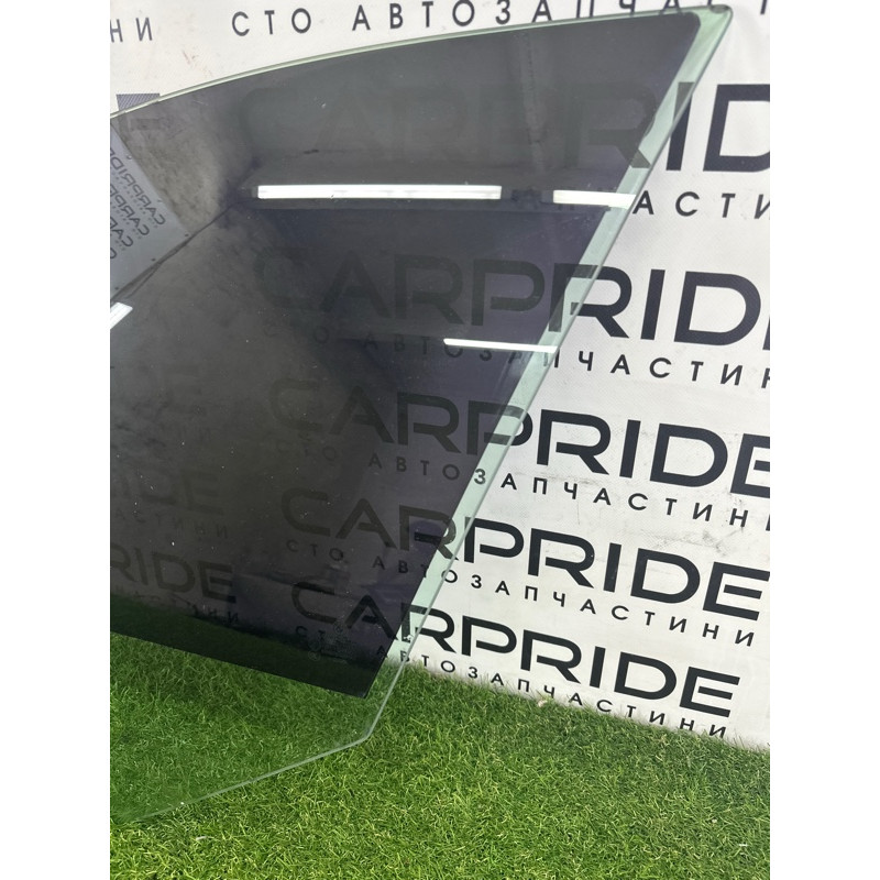 Стекло (кузов и элементы) BMW 7-series F01 2011 3.0 N54 51337182083