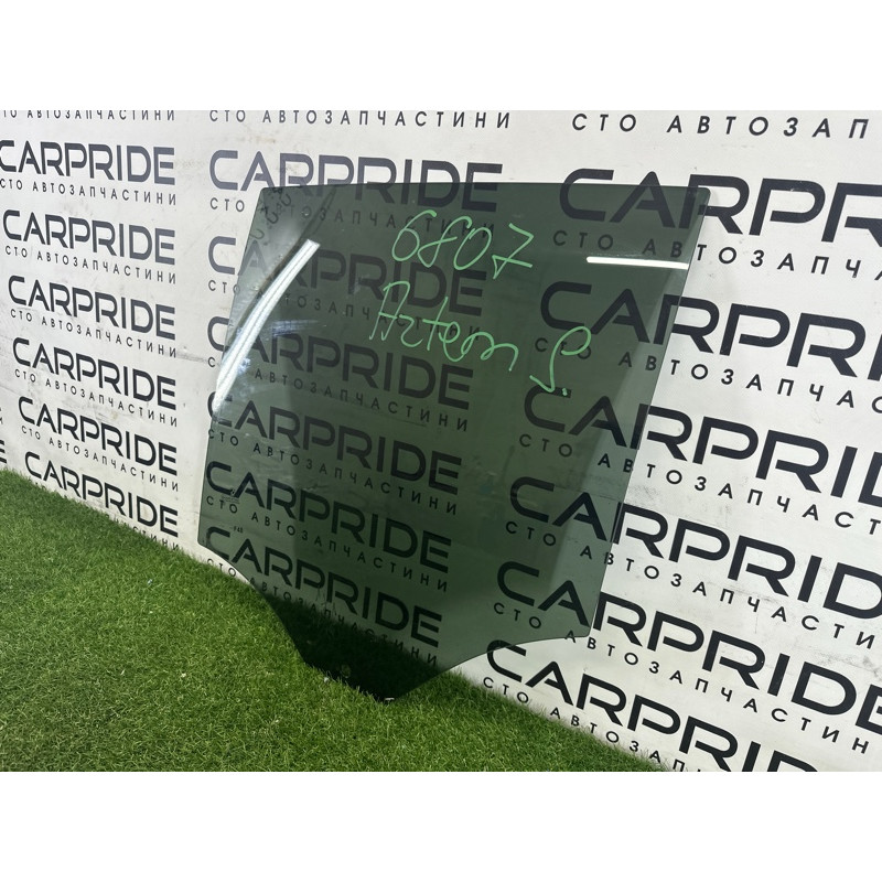 Стекло (кузов и элементы) BMW X1 F48 2016 2.0 B46B20 51357388869