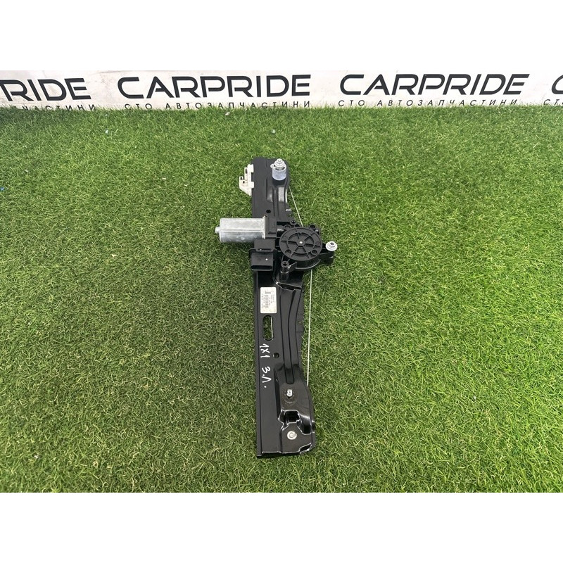 Механизм стеклоподъемника с мотором (кузов и элементы) BMW X1 F48 2016 2.0 B46B20 51357490199