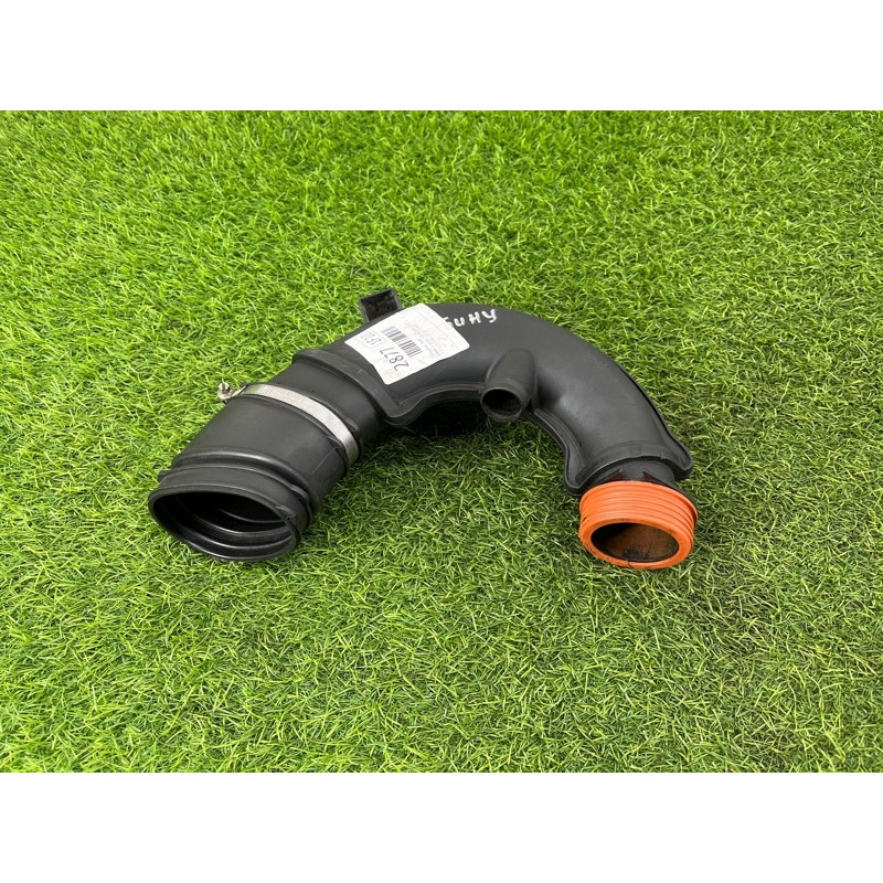 Патрубок (система охлаждения) BMW 5-series F10 2013 N63B44 13717577452