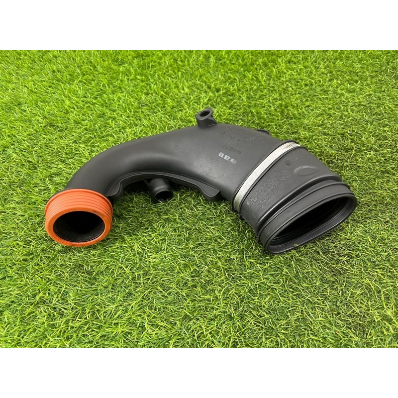 Патрубок (система охлаждения) BMW 5-series F10 2013 N63B44 13717577452