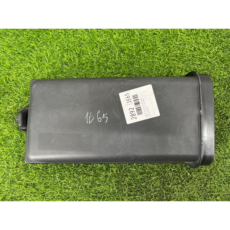 Корпус воздушного фильтра (впускная система) BMW 7-series E65 N62B44 64318379958